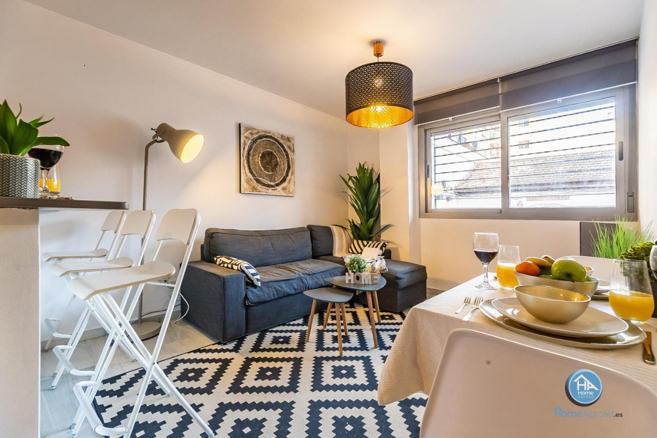 Malaga Boutique Stay - Carlos Haya Area With Parking Eksteriør billede