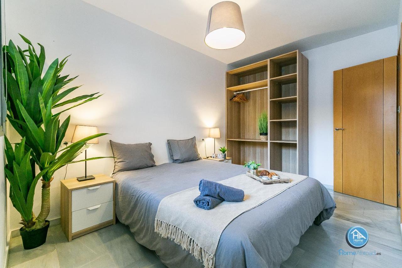 Malaga Boutique Stay - Carlos Haya Area With Parking Eksteriør billede