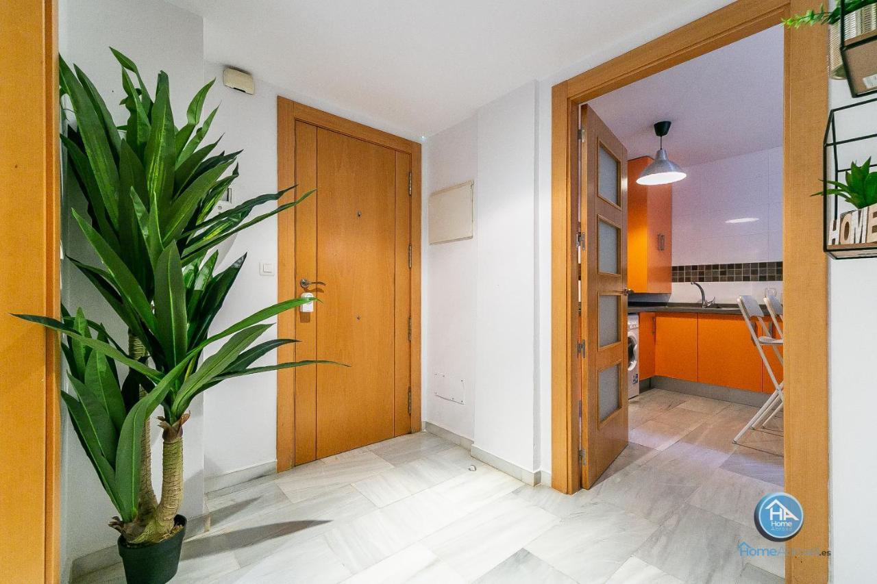 Malaga Boutique Stay - Carlos Haya Area With Parking Eksteriør billede