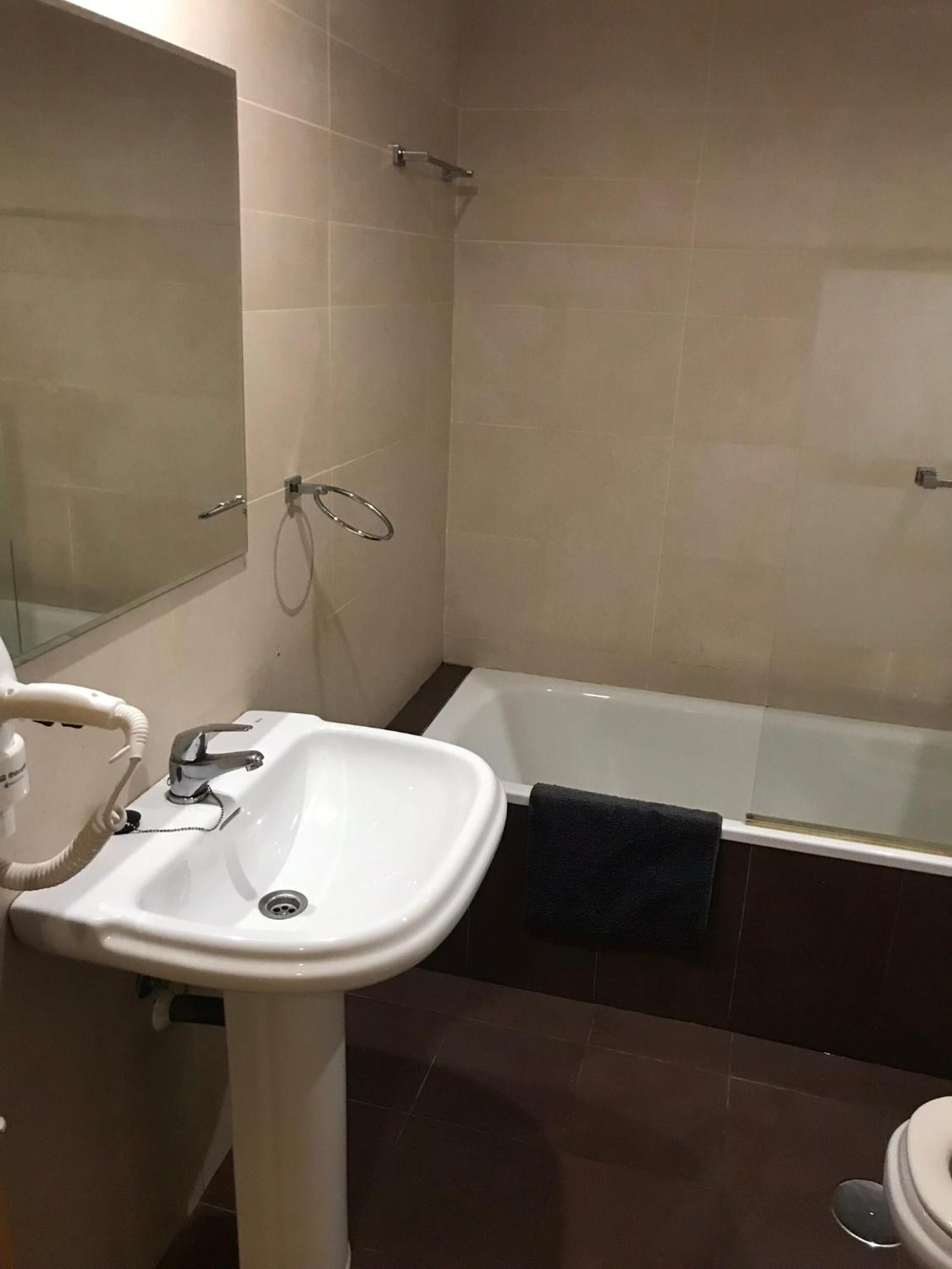 Malaga Boutique Stay - Carlos Haya Area With Parking Eksteriør billede